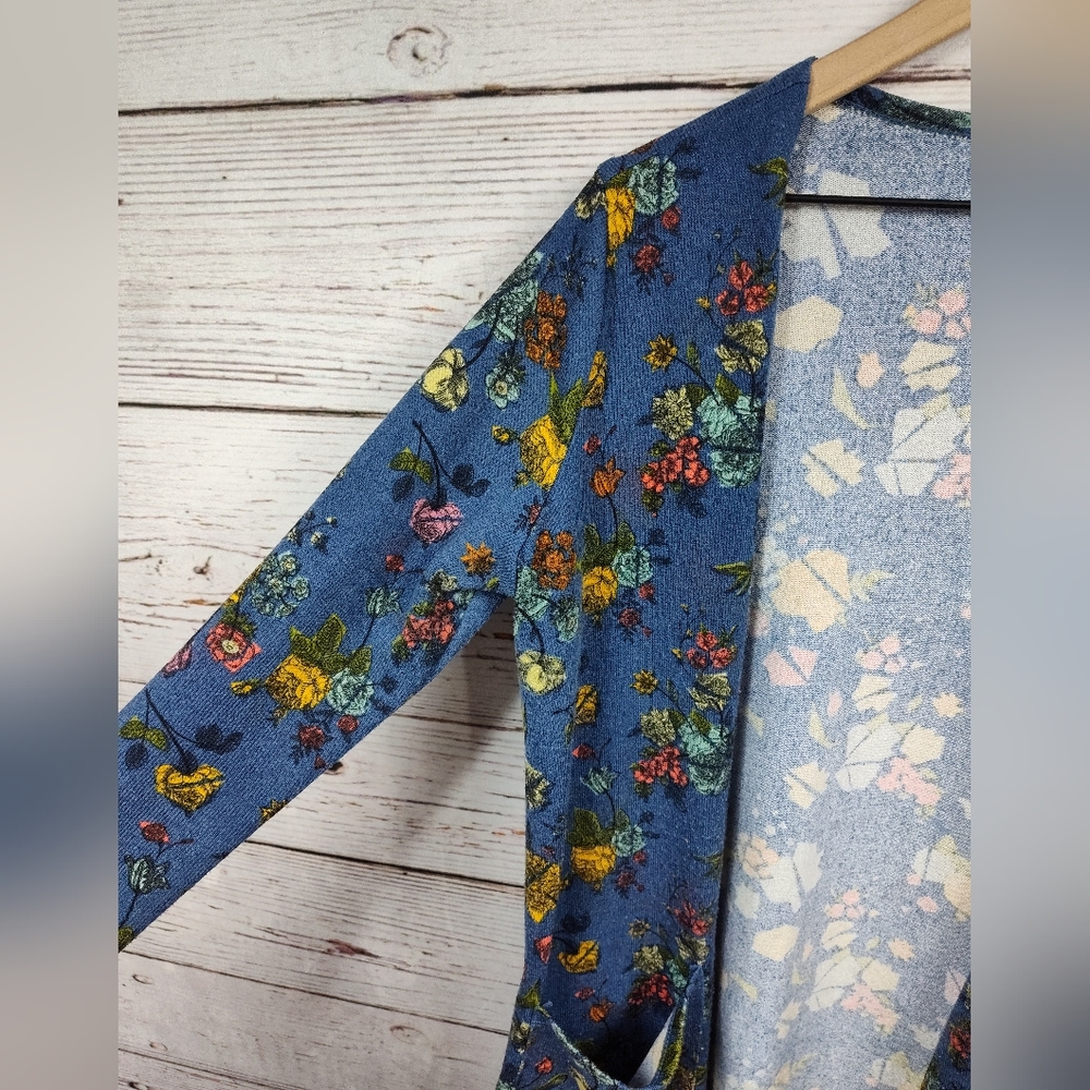 LulaRoe Long Sarah Cardigan - Picture 7 of 7